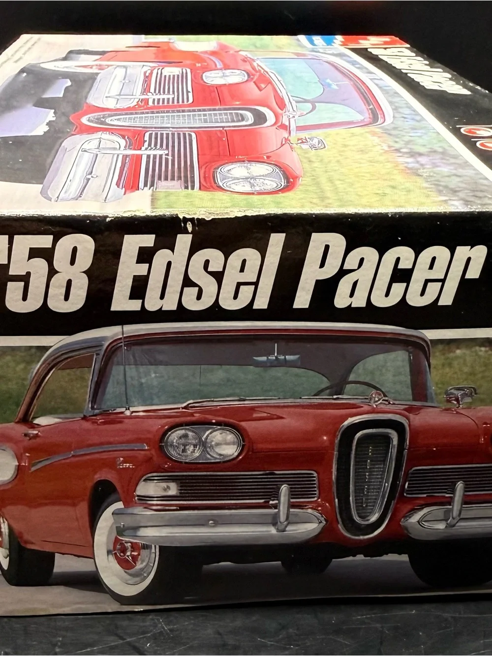 AMT/ERTL 1958 Edsel Pacer Model Kit – 1:25 Scale – Vintage 1999